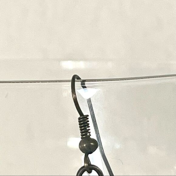 Drop earrings with pink beads - Picture 9 of 14